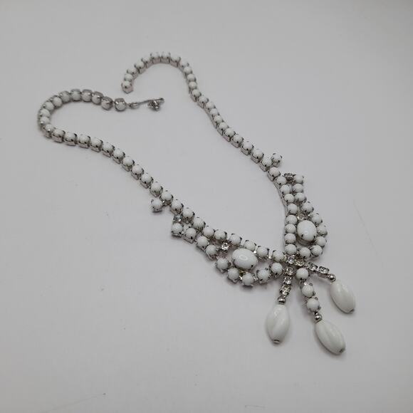 Vintage Milk Glass & Rhinestone Tassel Choker Necklace 15 Inch Rhodium - Picture 5 of 10